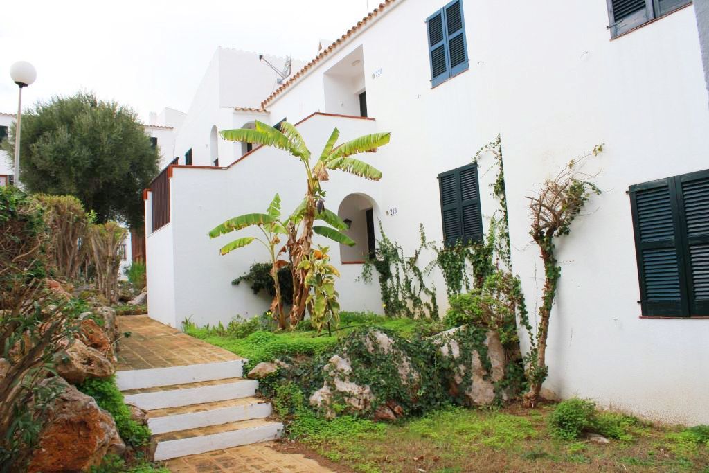 Apartamentos Sol Isla Аренал д'ен Кастел Екстериор снимка